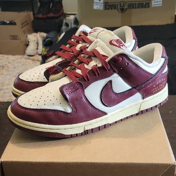 Nike Dunk Low SE Sisterhood Sail Team Red (Womens) Womens Sz 9 - Picture 2 of 11